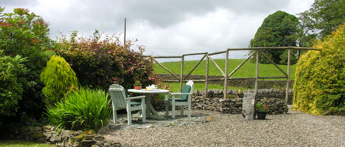 Hollins Farm Barn Patio